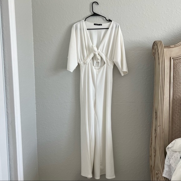 Front tie jumpsuit - Picture 2 of 4